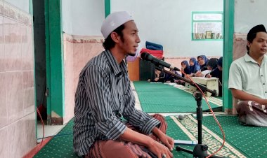 Siapa yang paling di hormati dalam agama islam antara ayah dan ibu?